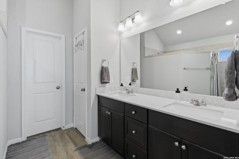 11906 Tower Creek San Antonio TX 78253