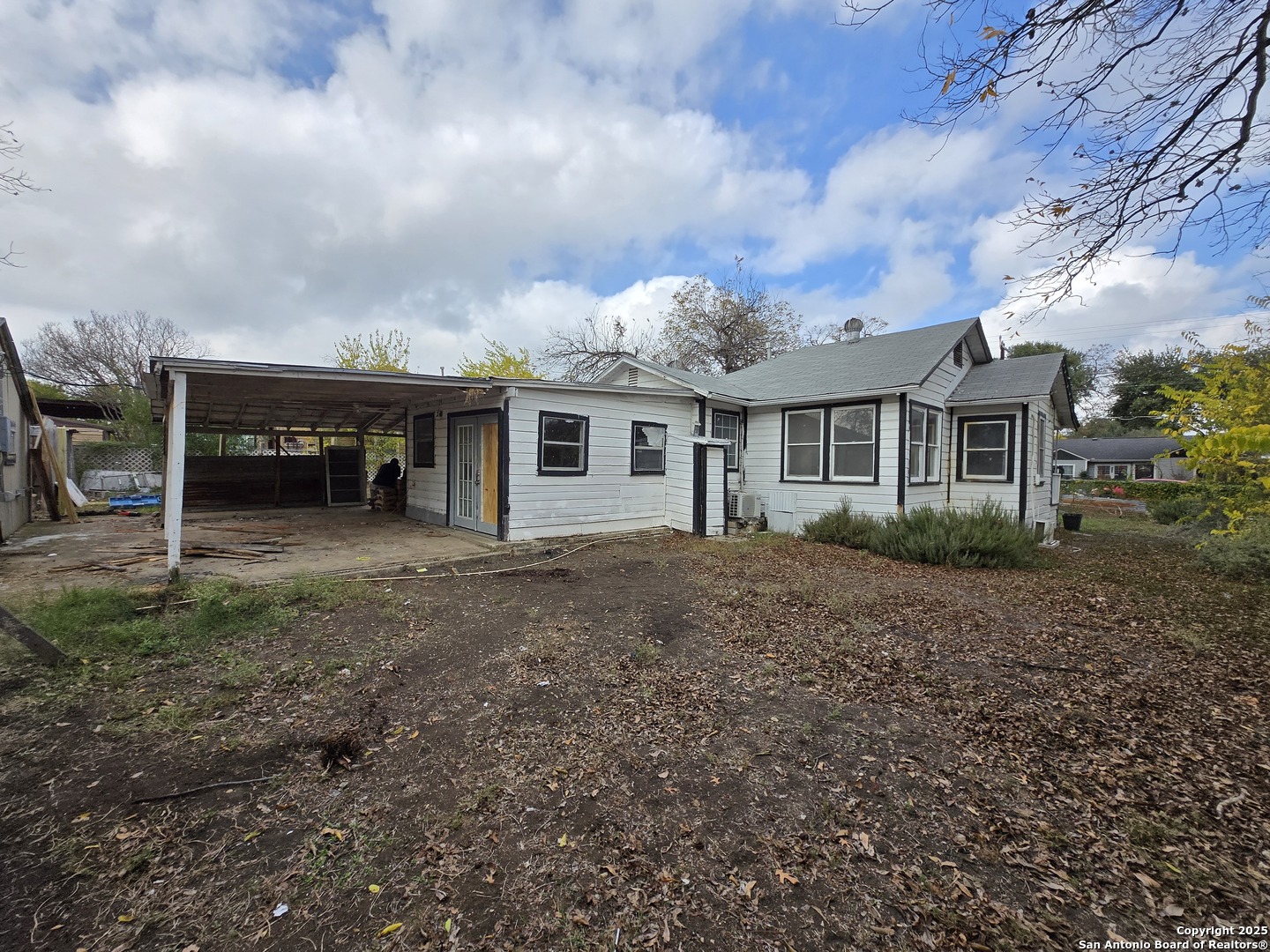1518 Waverly San Antonio TX 78201