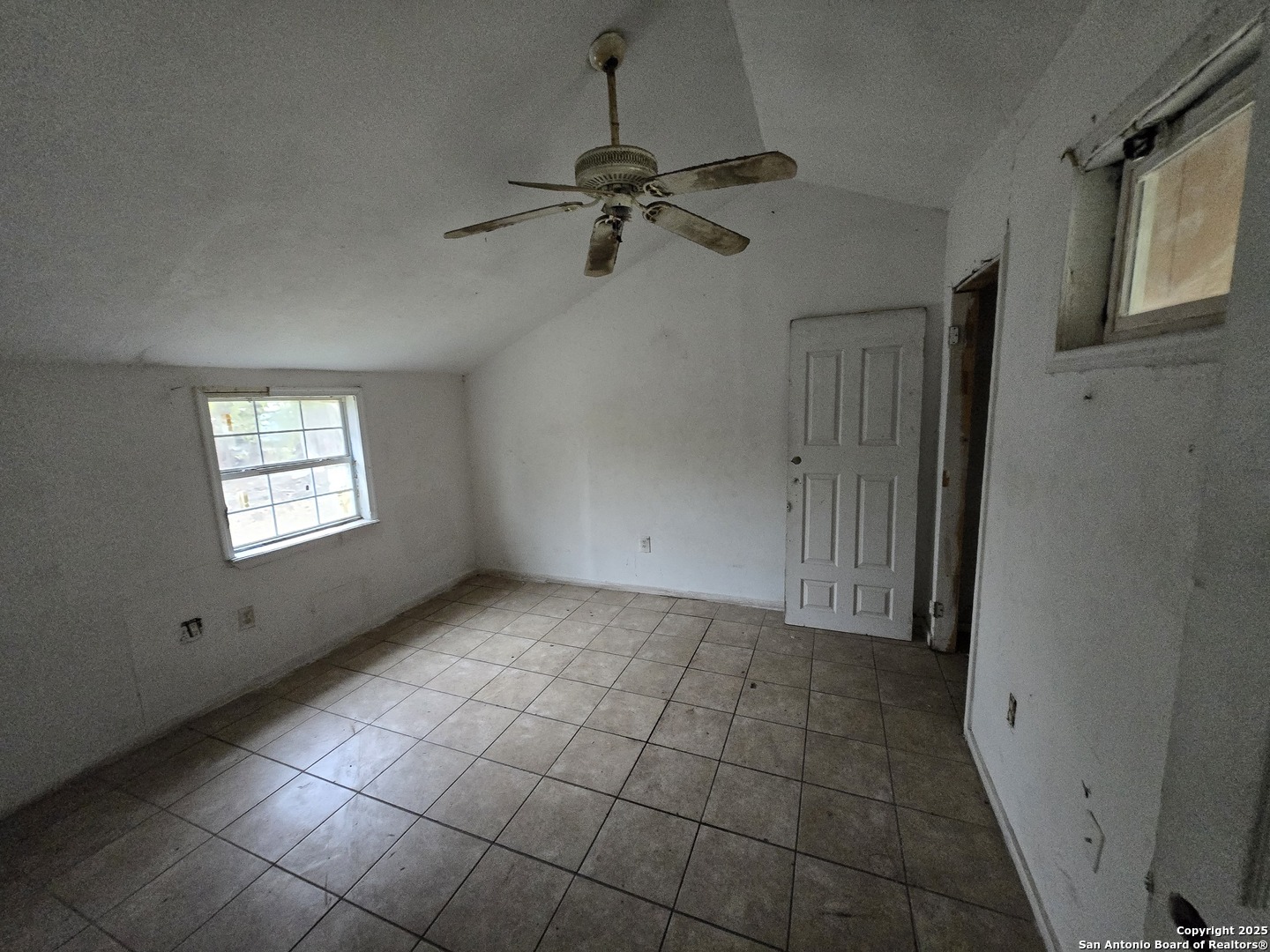 1518 Waverly San Antonio TX 78201