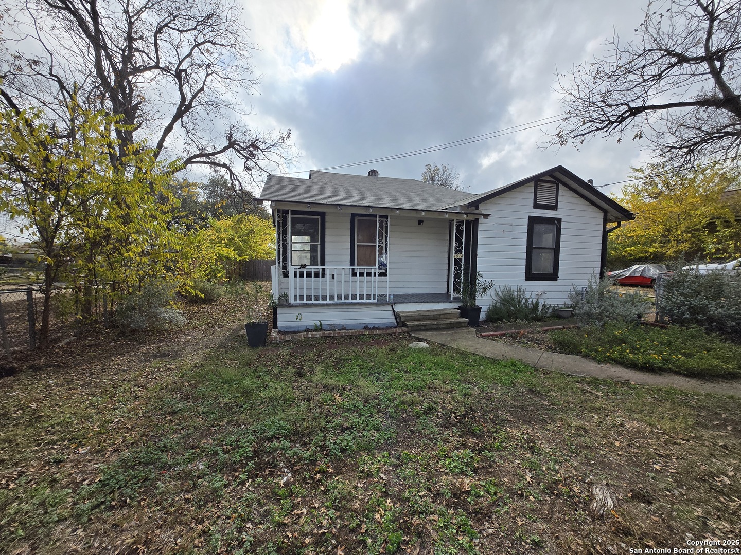 1518 Waverly San Antonio TX 78201