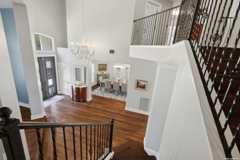 9 Vineyard Drive San Antonio TX 78257