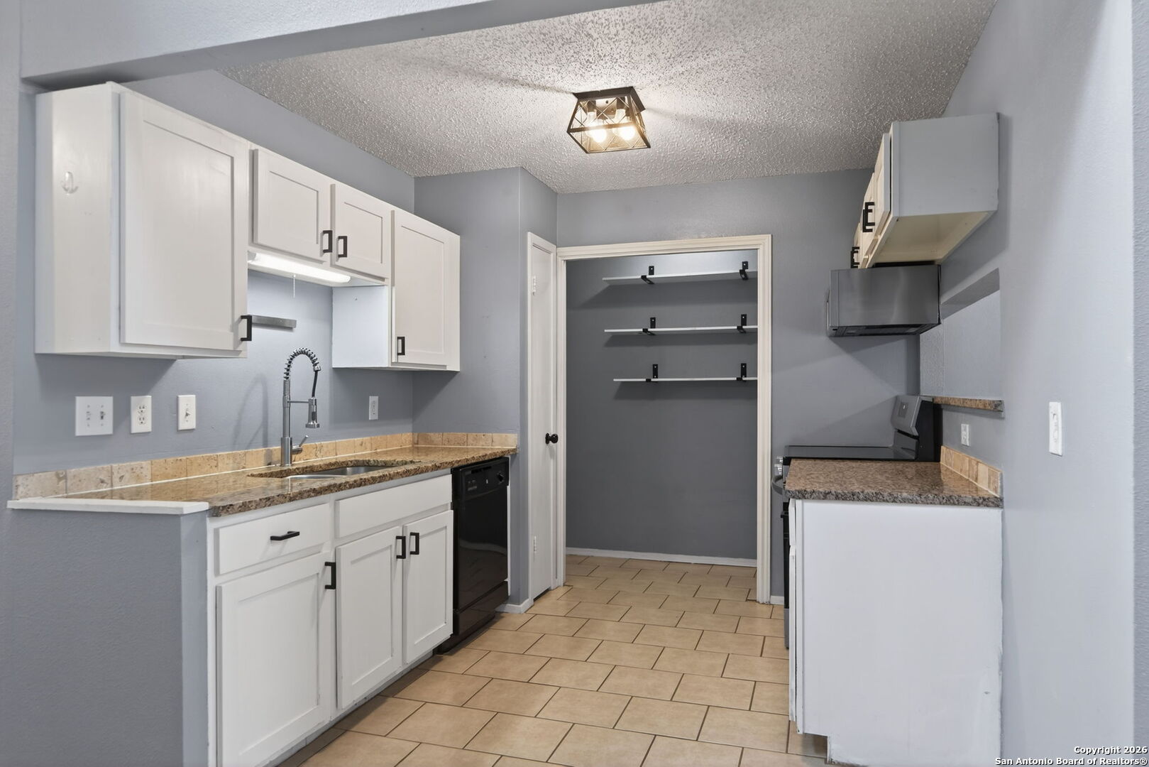 2415 Moss Terrace San Antonio TX 78232