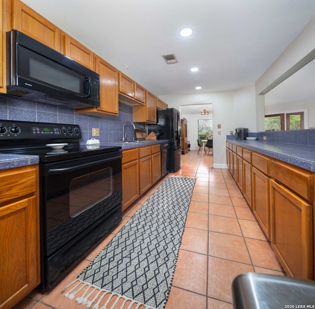 7965 Garden North Drive San Antonio TX 78266