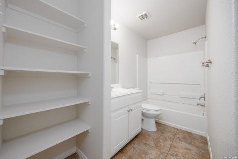 5851 Wildcat Canyon San Antonio TX 78252