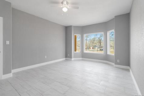 3938 New Mathis Elmendorf TX 78112