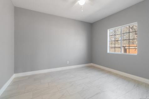 3938 New Mathis Elmendorf TX 78112