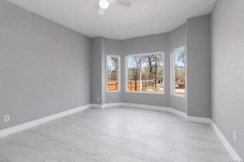 3938 New Mathis Elmendorf TX 78112