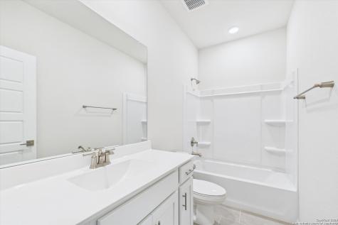 10534 Briceway Club San Antonio TX 78254