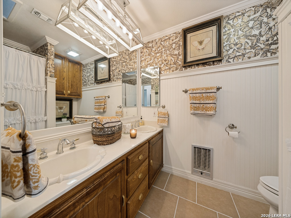 1933 Squire Circle New Braunfels TX 78130