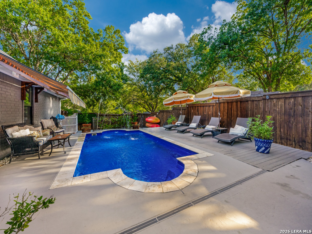 1933 Squire Circle New Braunfels TX 78130