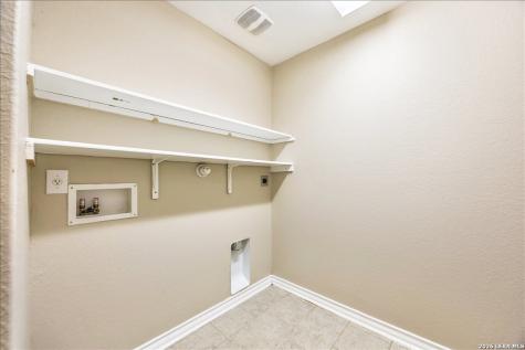 8737 Ironwood Hill San Antonio TX 78254