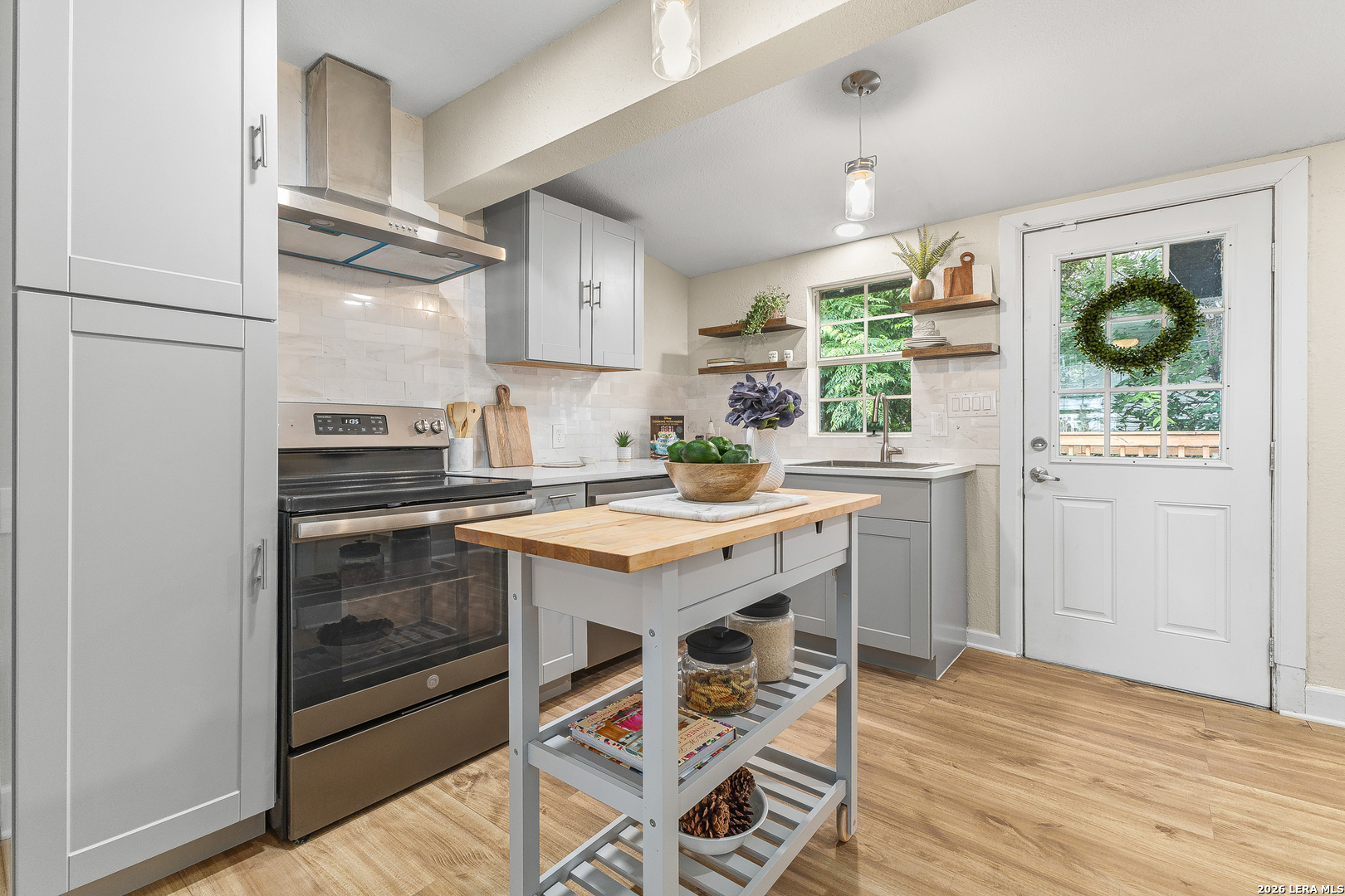 315 Saint James San Antonio TX 78202