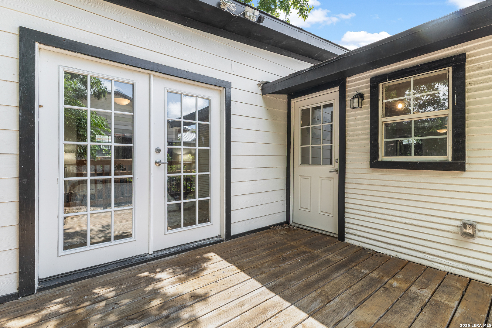315 Saint James San Antonio TX 78202