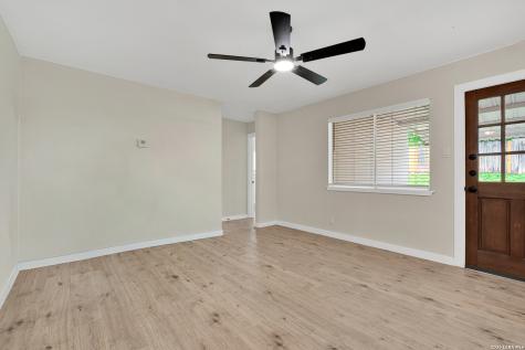 7022 Forest Meadow Street San Antonio TX 78240