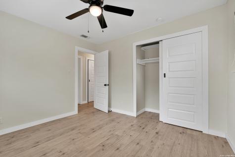 7022 Forest Meadow Street San Antonio TX 78240
