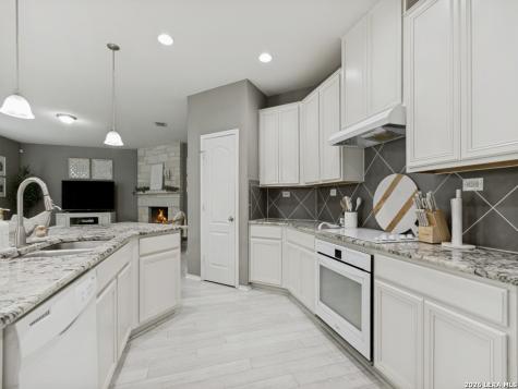 7714 Heavenly Arbor San Antonio TX 78254