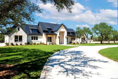 34793 High Gate Road Bulverde TX 78163
