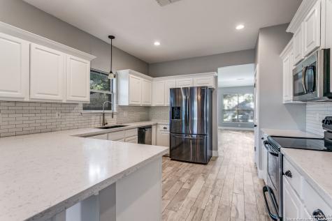 3102 Mares Meadows San Antonio TX 78247