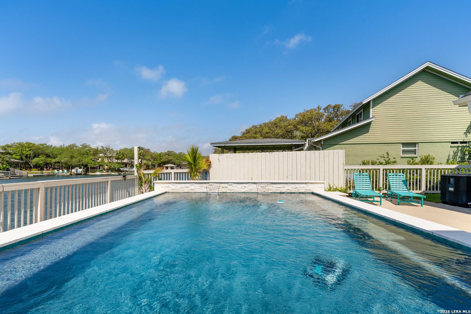 2011 Crescent Drive Rockport TX 78382