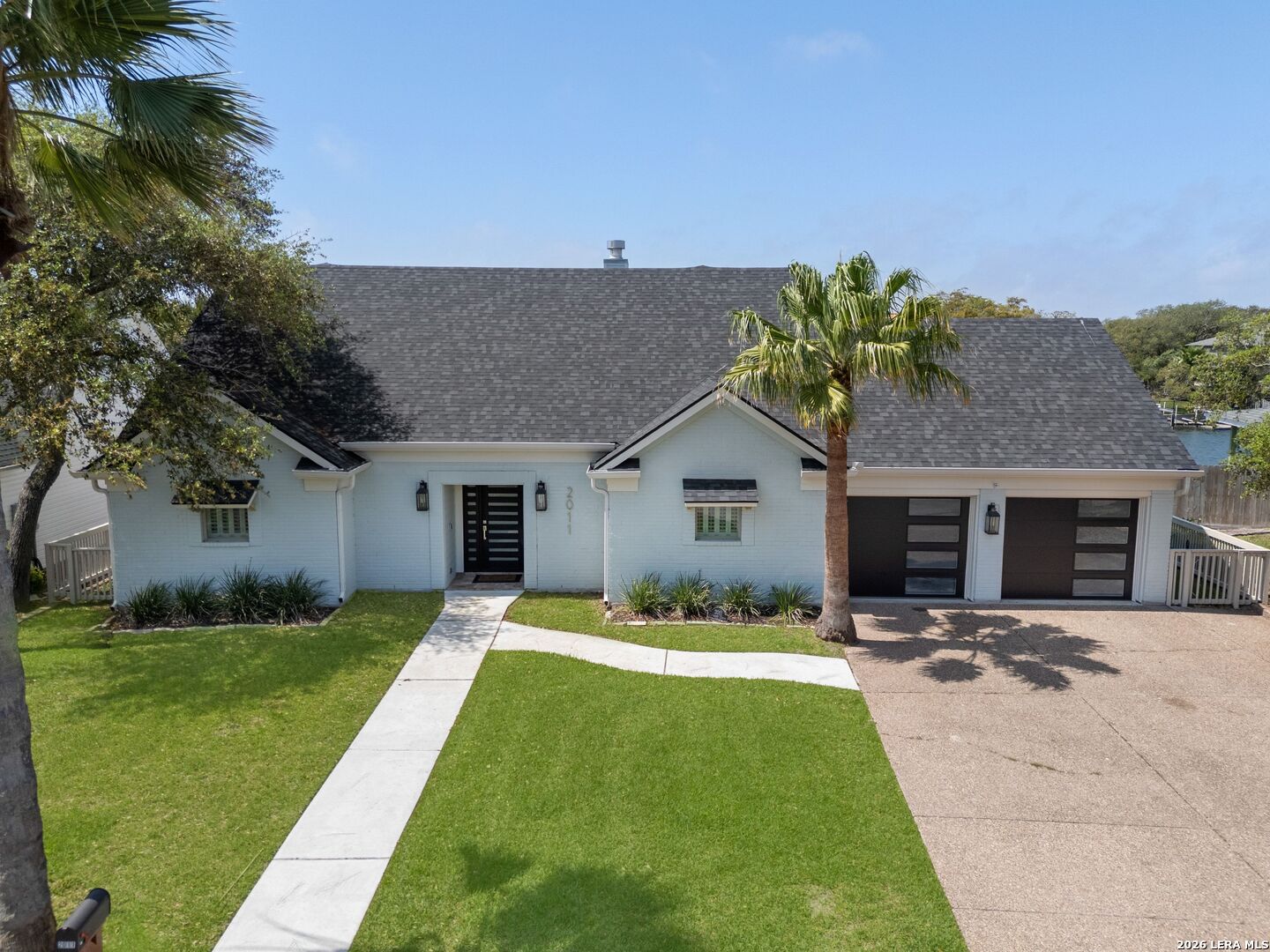 2011 Crescent Drive Rockport TX 78382