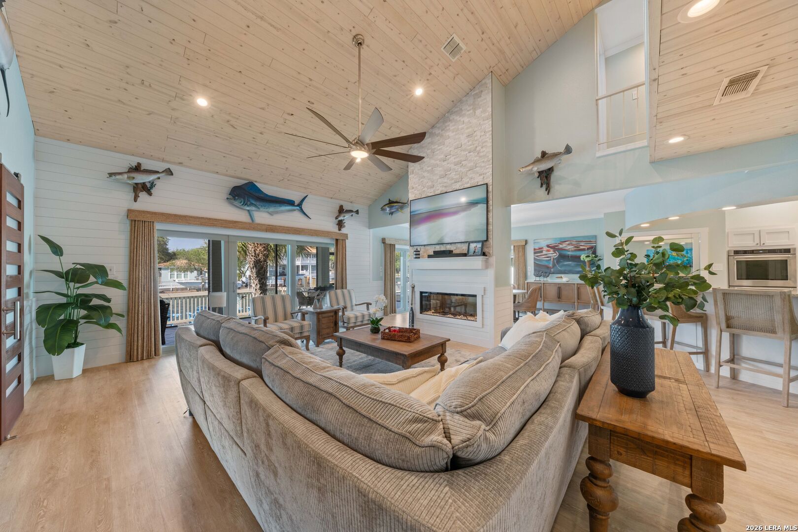 2011 Crescent Drive Rockport TX 78382