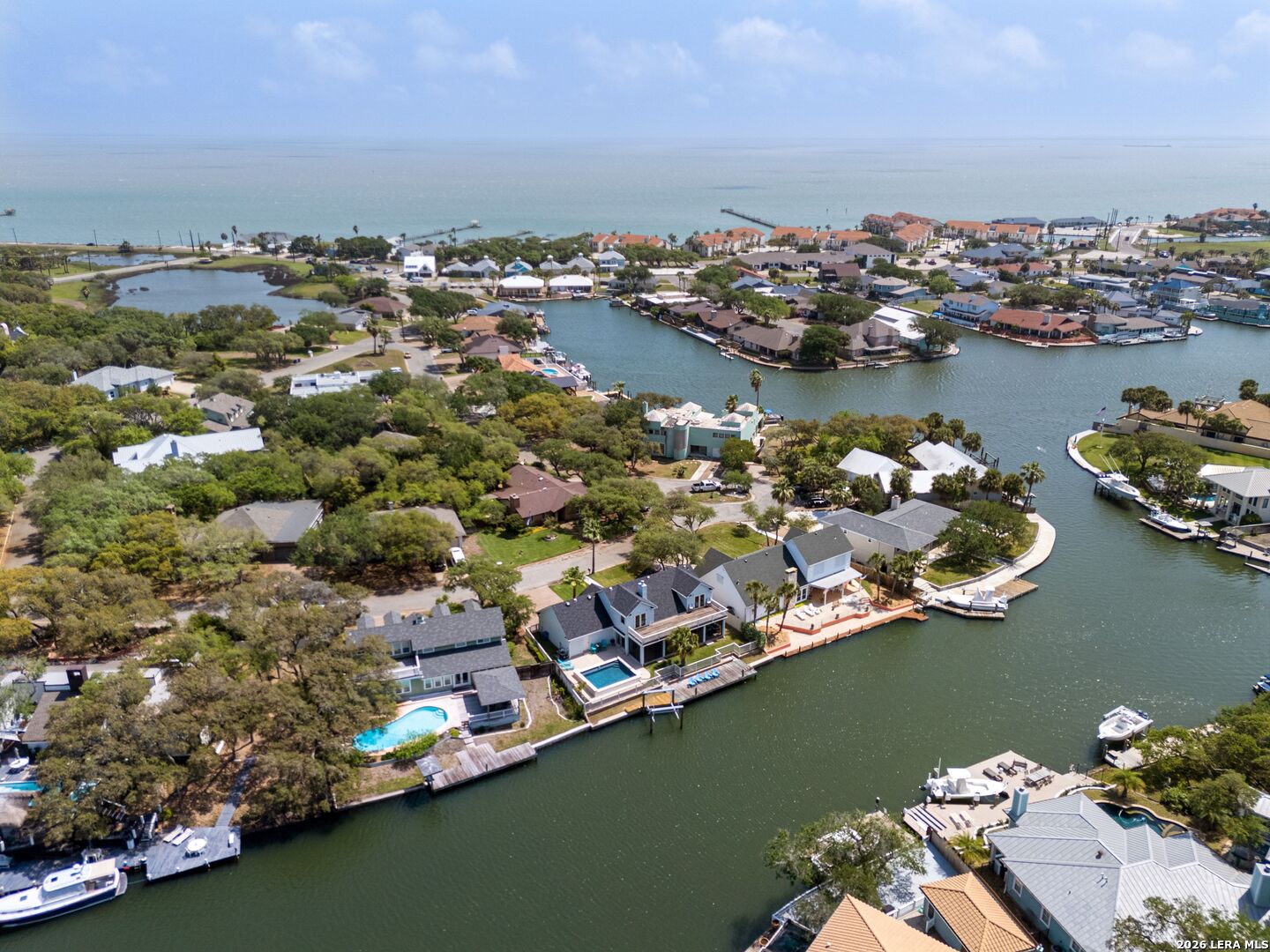 2011 Crescent Drive Rockport TX 78382