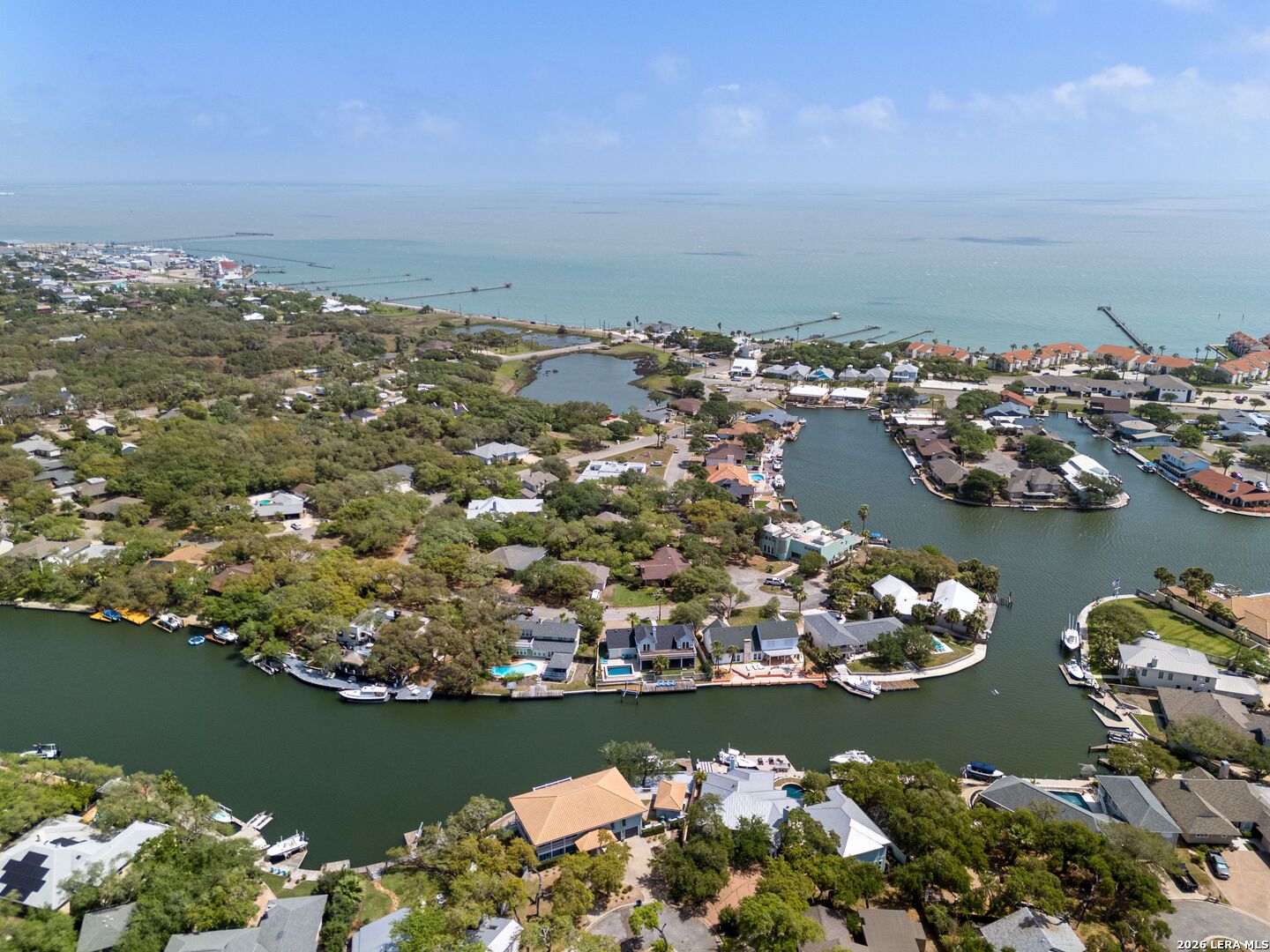2011 Crescent Drive Rockport TX 78382