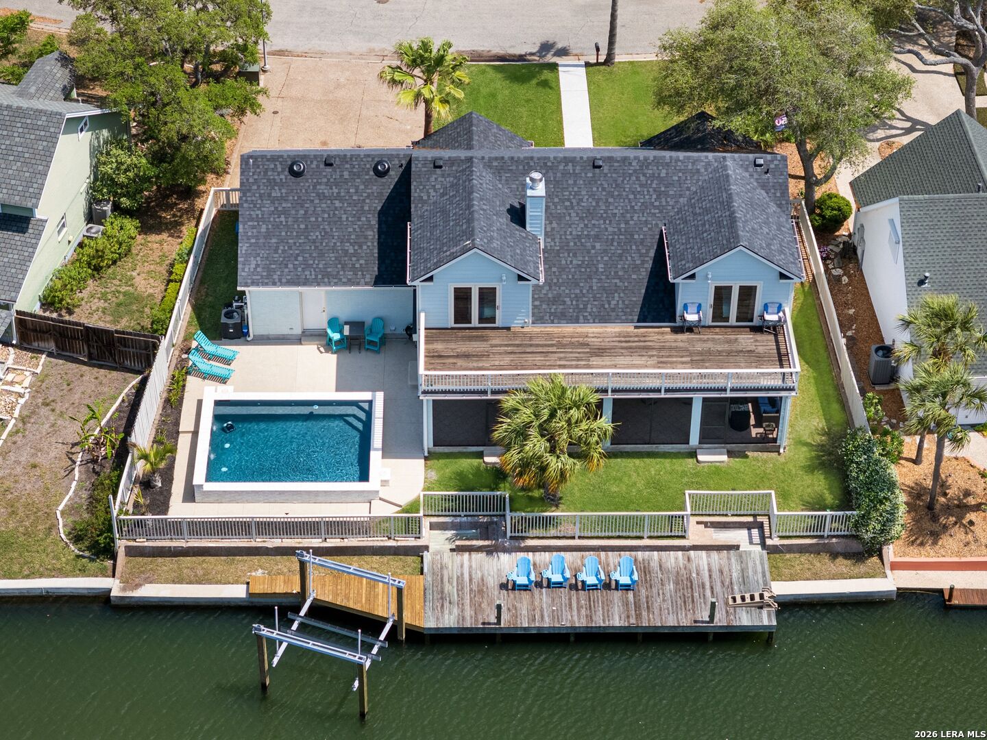 2011 Crescent Drive Rockport TX 78382