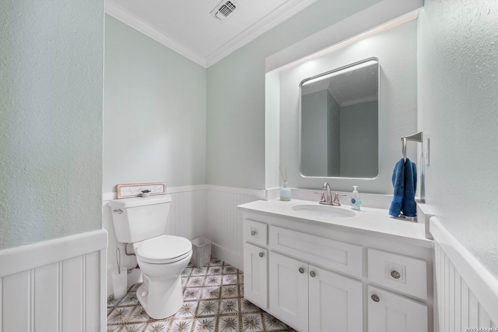 2011 Crescent Drive Rockport TX 78382