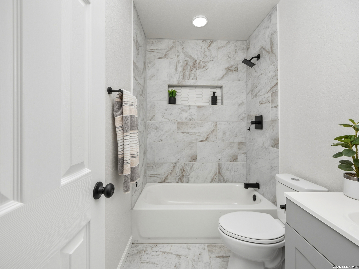 14223 Ridge Dale San Antonio TX 78233