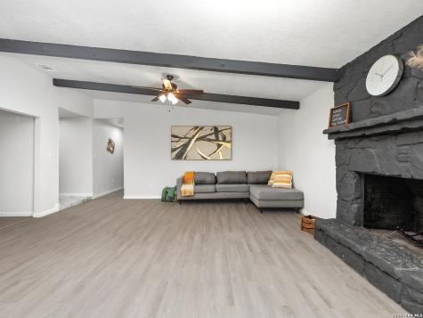 14223 Ridge Dale San Antonio TX 78233