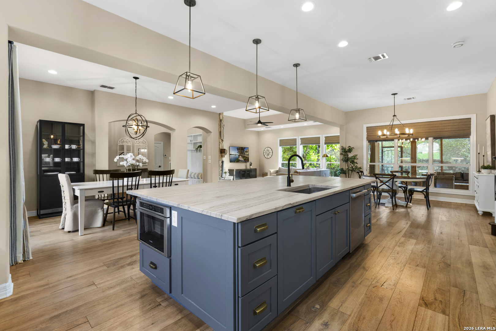 1938 Far Niente San Antonio TX 78258