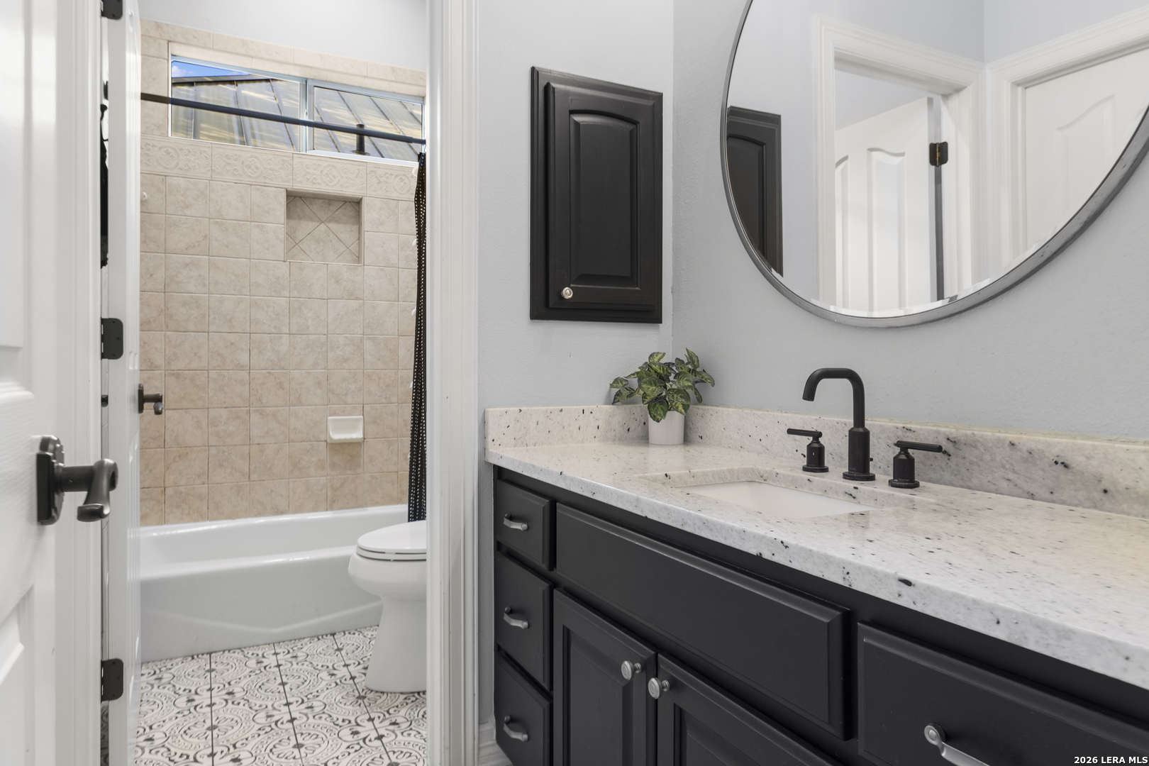 1938 Far Niente San Antonio TX 78258