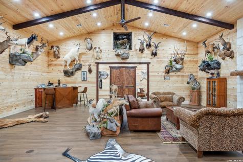 4205 N Fredericksburg Road Kerrville TX 78028