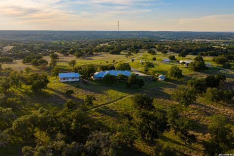 4205 N Fredericksburg Road Kerrville TX 78028