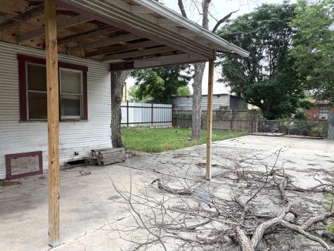 319 Mckay San Antonio TX 78204