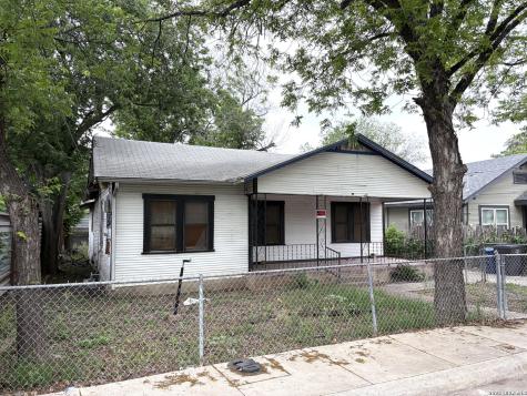319 Mckay San Antonio TX 78204