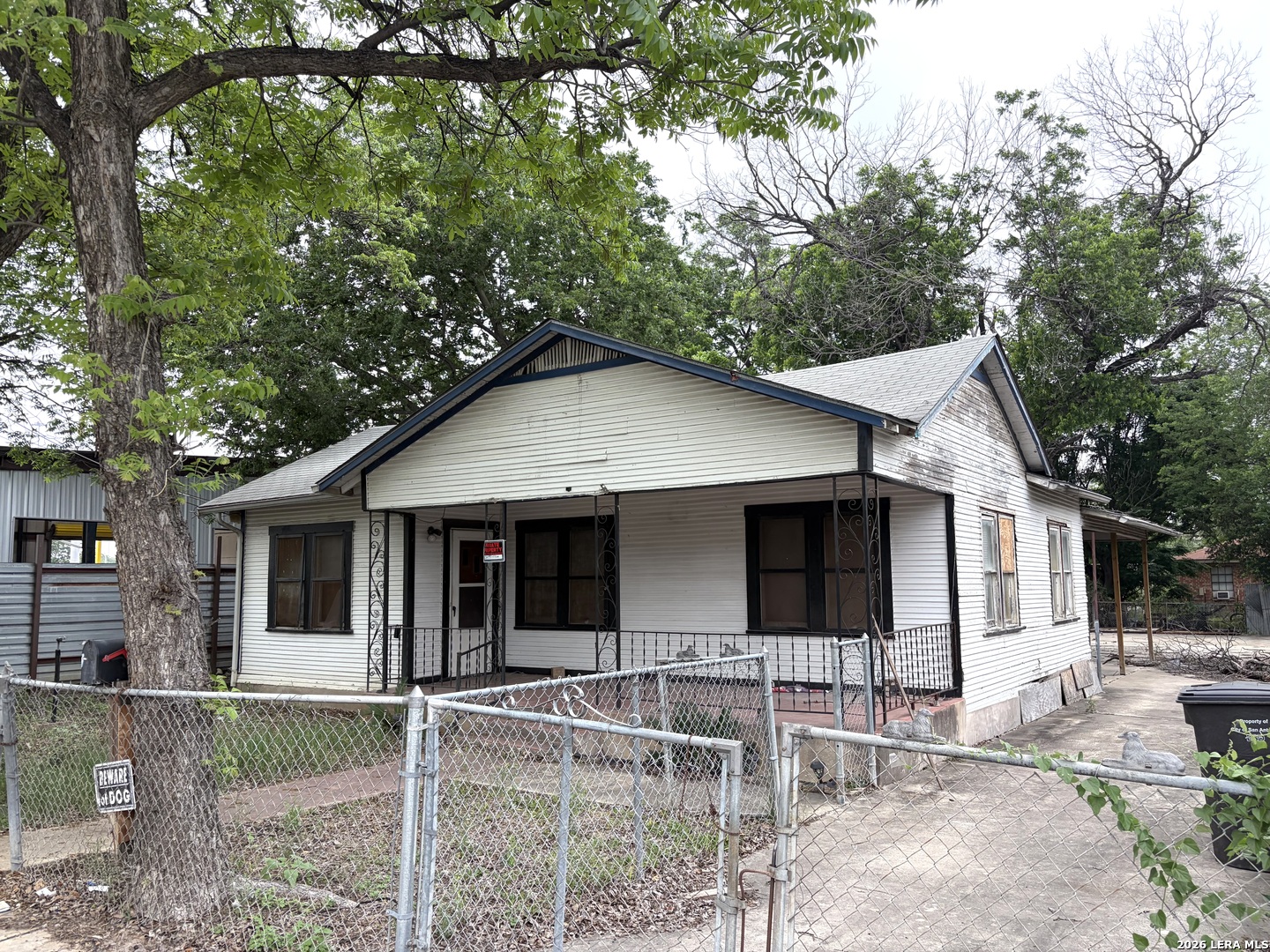 319 Mckay San Antonio TX 78204