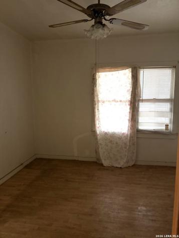 319 Mckay San Antonio TX 78204