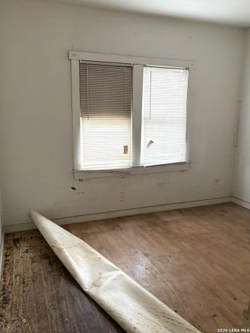 319 Mckay San Antonio TX 78204