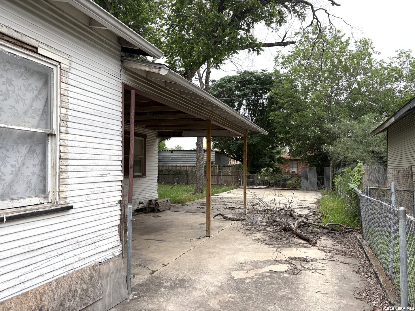 319 Mckay San Antonio TX 78204