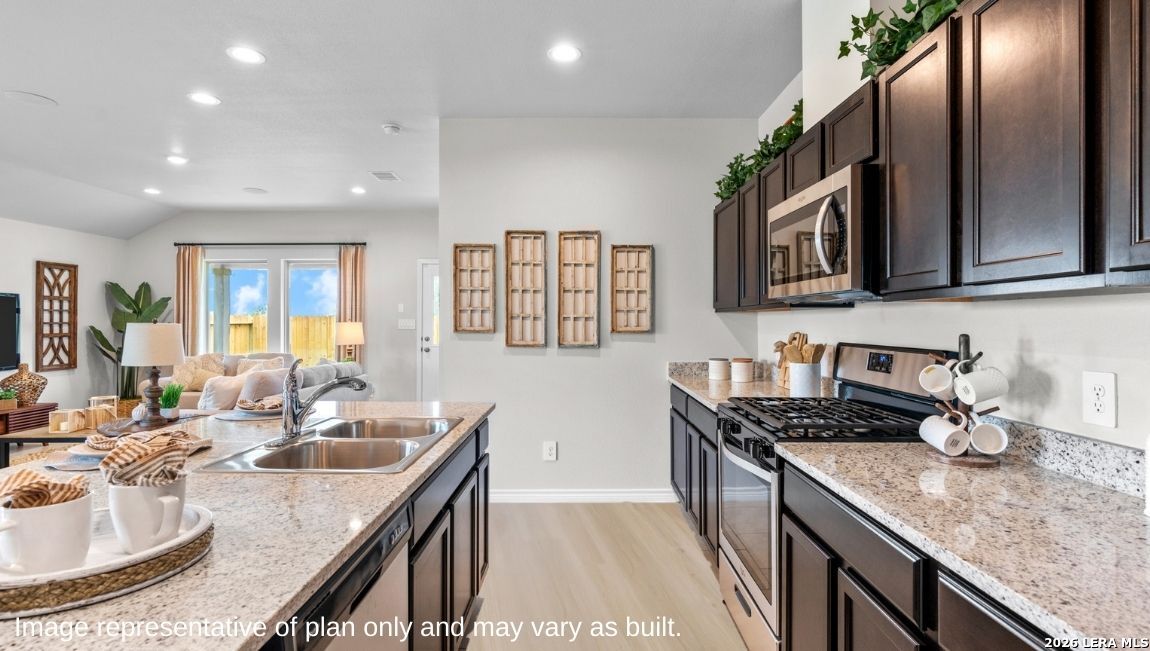 128 Hazel Peak Boerne TX 78006