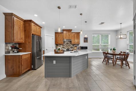 258 Heinen Road Bandera TX 78003