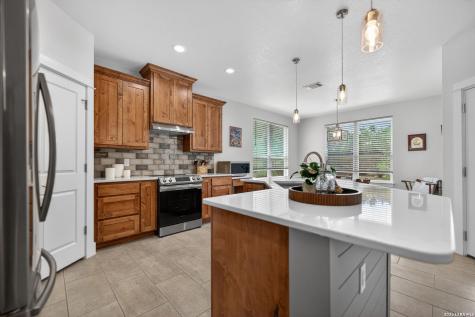 258 Heinen Road Bandera TX 78003
