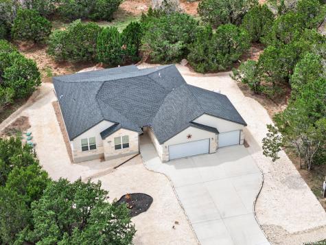 258 Heinen Road Bandera TX 78003