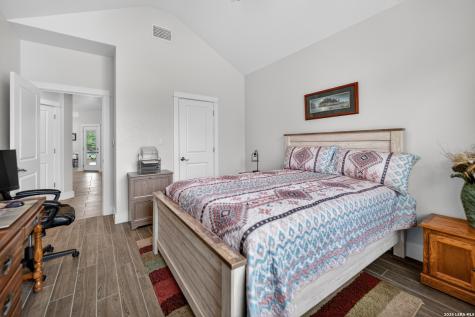 258 Heinen Road Bandera TX 78003