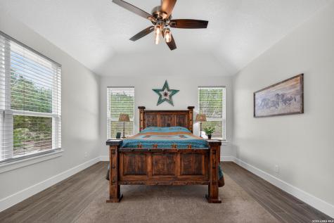 258 Heinen Road Bandera TX 78003