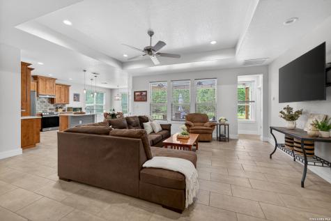 258 Heinen Road Bandera TX 78003