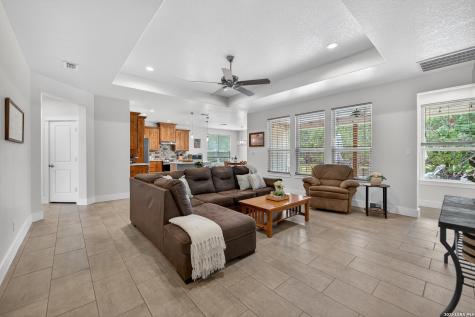 258 Heinen Road Bandera TX 78003