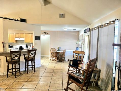 214 Cherry Ridge Floresville TX 78114
